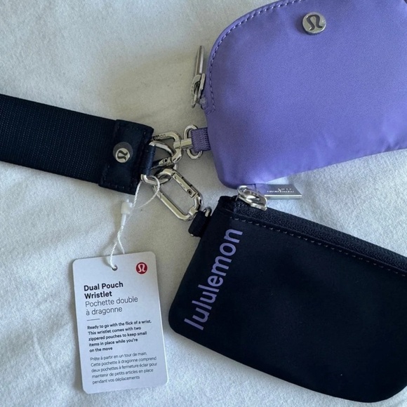 51🆕💜 Lululemon Dual Pouch Wristlet - True Navy / Dark Lavender - Picture 3 of 5